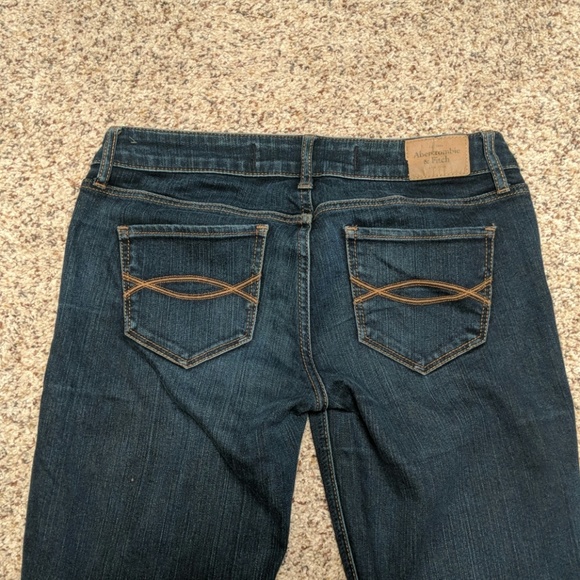 ABERCROMBIE & FITCH Blue Jeans - Picture 4 of 5